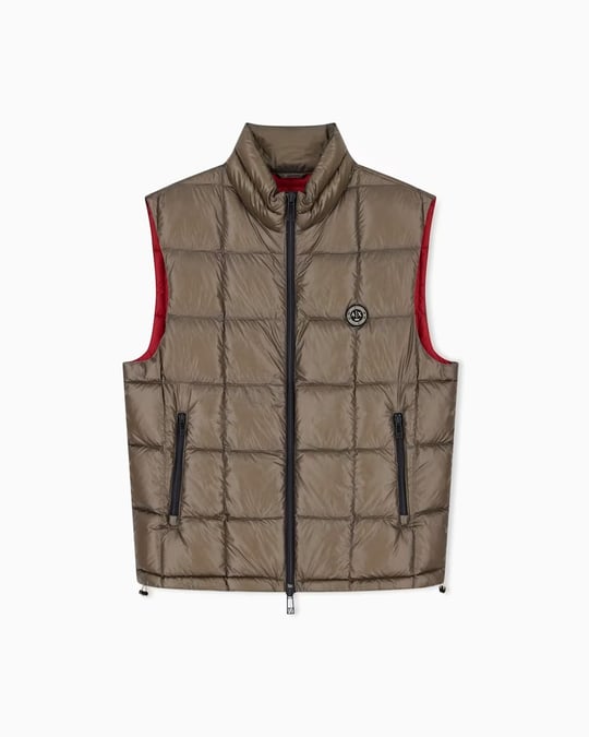 Armani Exchange Armani Exchange Erkek Kolsuz Fermuarlı Sıfır Yaka Kahverengi Yelek XM003475 AF23755-U6125