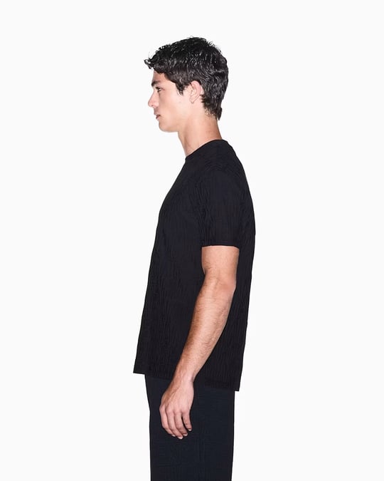 Armani Exchange Armani Exchange Erkek Yuvarlak Yakalı Kabartma Desenli Kısa Kollu Pamuklu Siyah T-Shirt XM003073 AF10337-UC001