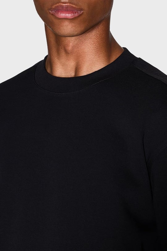 Armani Exchange Armani Exchange Erkek Regular Fit Pamuklu Bisiklet Yaka Uzun Kollu Siyah Sweatshirt XM001296 AF10818-UC001