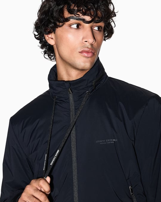 Armani Exchange Armani Exchange Erkek Uzun Kollu Sıfır Yakalı Siyah Ceket XM001583 AF19196-UC001