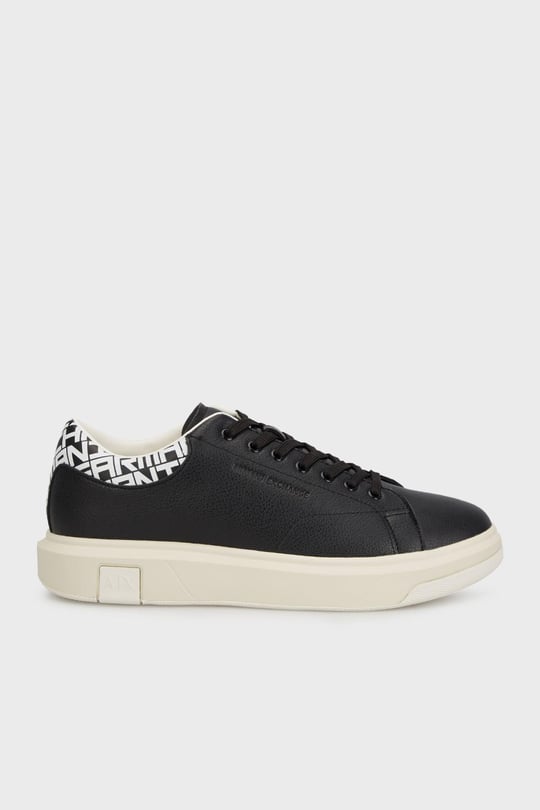 ARMANI EXCHANGE Armani Exchange Erkek Rahat ve Düz Taban Arkası Logo Desenli Siyah-Beyaz Sneaker XUX123 XV761-N814