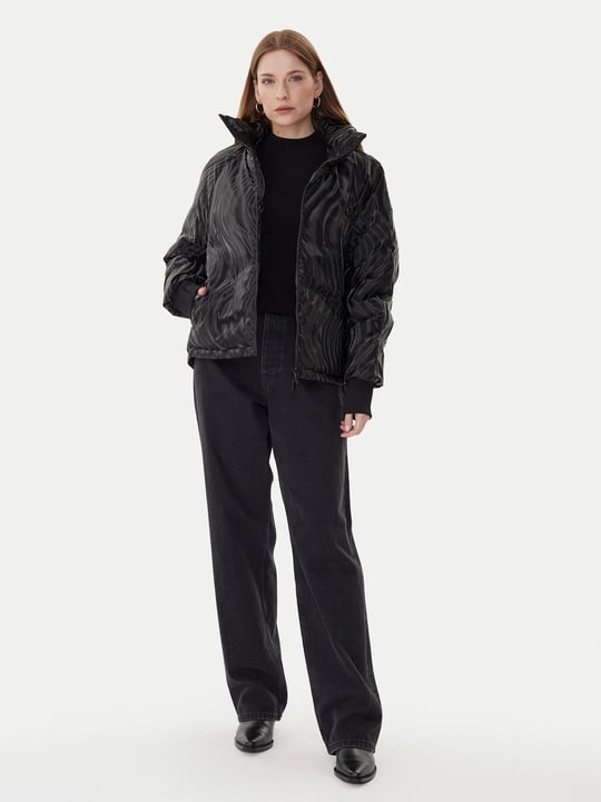 Armani Exchange Armani Exchange Kadın Desenli Regular Fit Çıkarılabilir Kapüşonlu Uzun Kol Dik Yaka Siyah Mont XW000690 AF16211-FC102