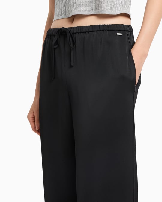 ARMANI EXCHANGE Armani Exchange Kadın Geniş Paça Bağlamalı Lastikli Bel Düz Rahat Kesim Siyah Pantolon XW000143 AF10840-UC001