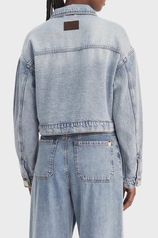 Armani Exchange Armani Exchange Kadın Denim Kumaş Kısa Boy Düğmeli Cepli Mavi Ceket XW002260 AF21338-MB001