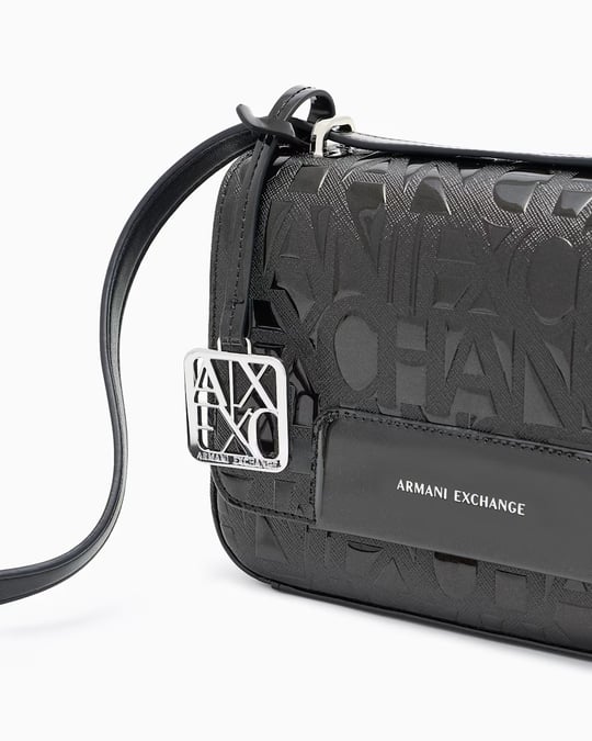 Armani Exchange Armani Exchange Kadın Logo Desenli Manyetik Kapamalı Siyah Omuz Çantası XW001577 AF17290-UC001