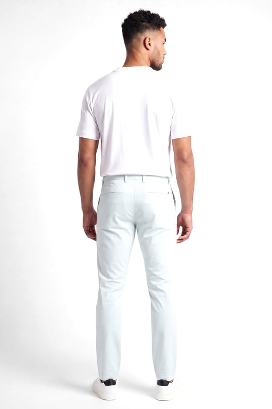 BOSS  BOSS Erkek Normal Bel Daralan Paça Düz Model Cep Detay Mavi Pantolon 50543945-499