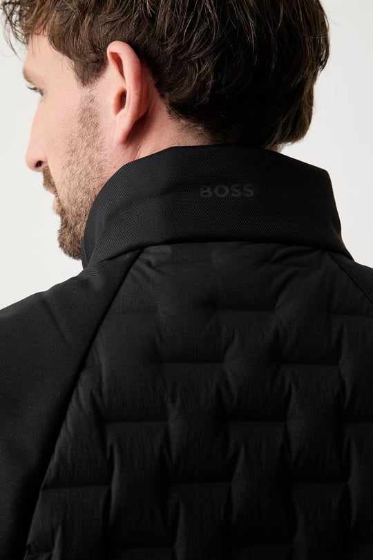 BOSS  BOSS Erkek Normal Kesim Kapitone Desenli Kaz Tüyü Dolgulu Siyah Yelek 50561386-001