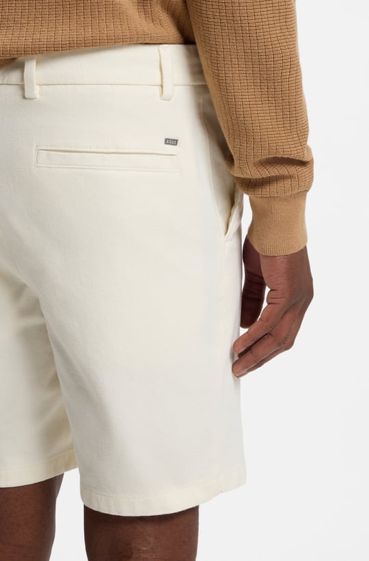 BOSS  BOSS Erkek Regular Fit Normal Bel Pamuklu Ekru Şort 50555859-118
