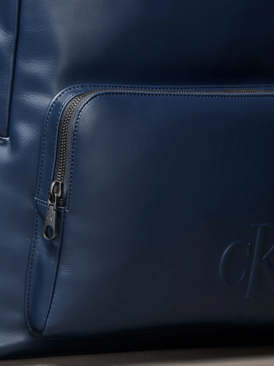 Calvin Klein Calvin Klein Erkek Ayarlanabilir Askılı Fermuarlı Ön Cepli Mavi Sırt Çantası LV04D3246G-CCI