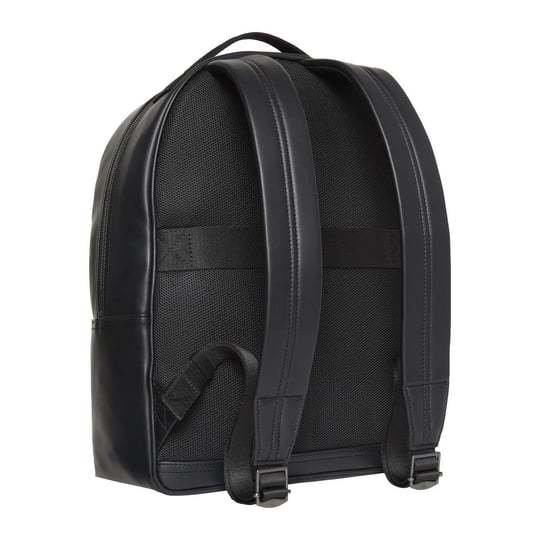 Calvin Klein Calvin Klein Erkek Ayarlanabilir Askılı Fermuarlı Ön Cepli Siyah Sırt Çantası LV04D3246G-UB1