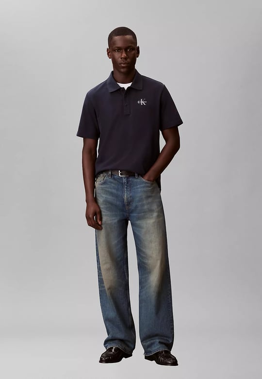Calvin Klein Calvin Klein Erkek Bisiklet Yaka Kısa Kol Pamuklu Düz Model Lacivert T-Shirt LV04RF209G-CEF