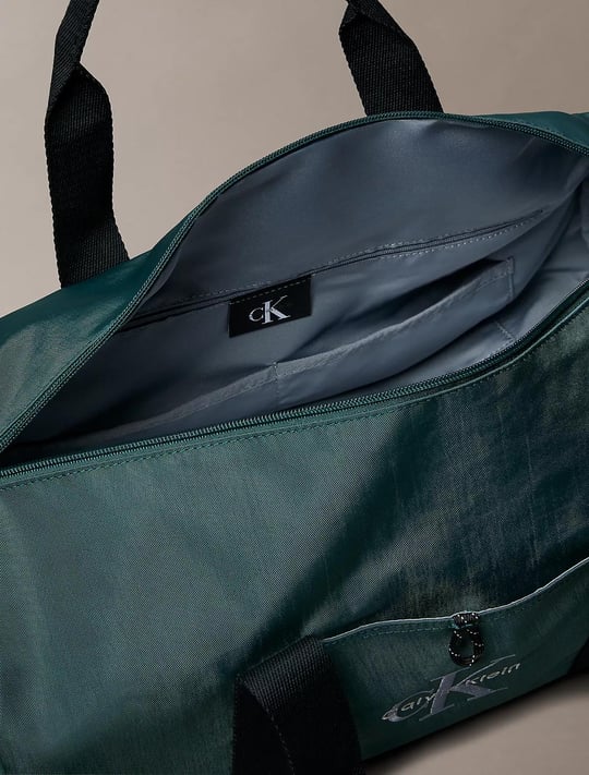 Calvin Klein Calvin Klein Erkek Çıkarılabilir Uzun Askılı Fermuarlı CK Logolu Yeşil Omuz Çantası LV04D3115G-60S