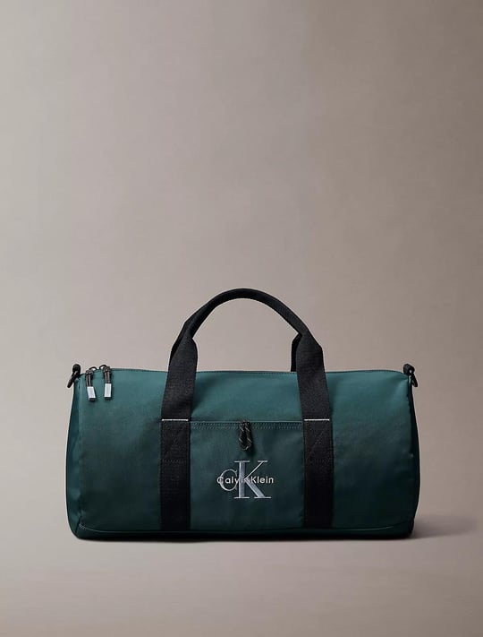 Calvin Klein Calvin Klein Erkek Çıkarılabilir Uzun Askılı Fermuarlı CK Logolu Yeşil Omuz Çantası LV04D3115G-60S