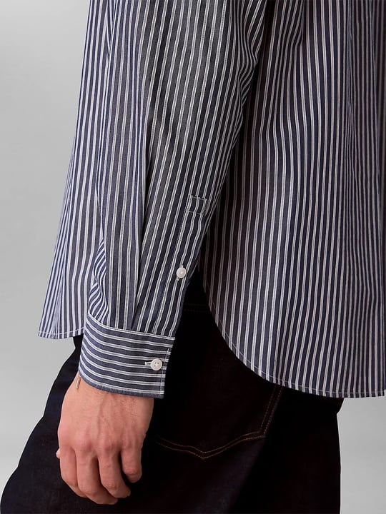 Calvin Klein Calvin Klein Erkek Çizgi Desen Gömlek Yaka Uzun Kol Düğme Kapama Lacivert-Beyaz Gömlek LV04RH104G-VU5