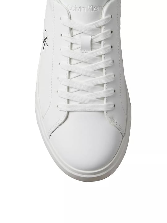 Calvin Klein Calvin Klein Erkek CK Logo Kabartmalı Düşük Bilekli Deri Beyaz-Siyah Sneaker HM0HM02123-01W