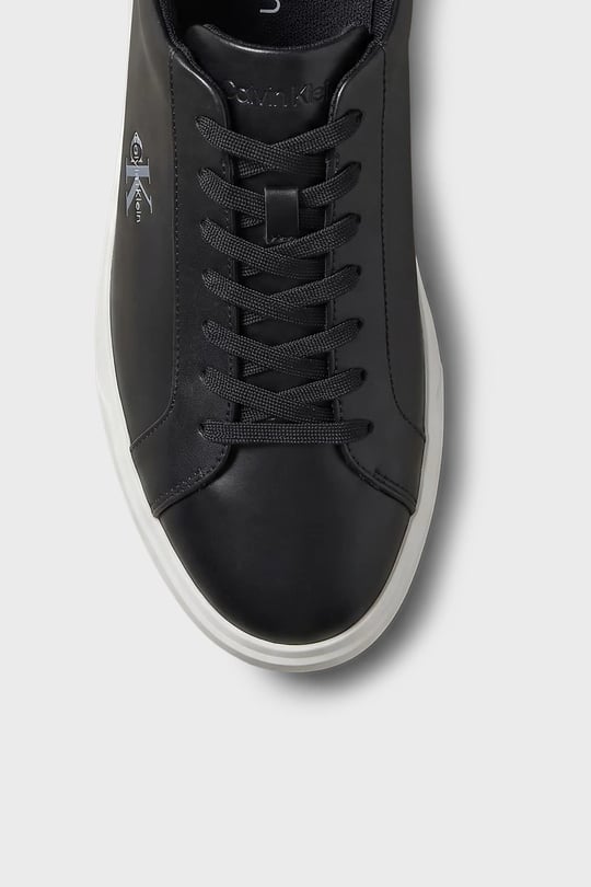 Calvin Klein Calvin Klein Erkek CK Logo Kabartmalı Düşük Bilekli Deri Siyah Sneaker HM0HM02123-0GM