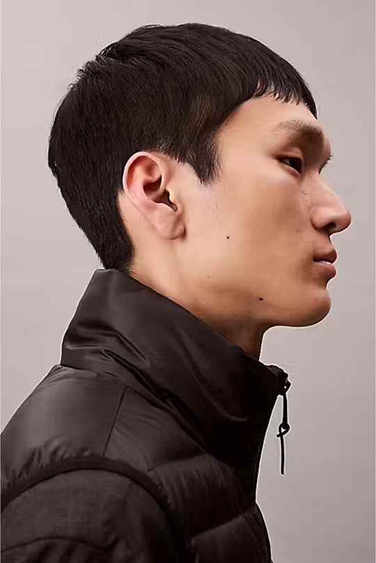 Calvin Klein Calvin Klein Erkek Dik Yaka Kolsuz Şişme Fermuar Kapama Siyah Yelek LV04LC509G-UB1