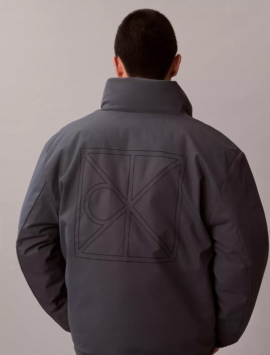 Calvin Klein Calvin Klein Erkek Dik Yakalı CK Logo Baskılı Şişme Siyah Ceket LV04RE500G-UB1
