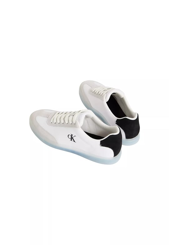 Calvin Klein Calvin Klein Erkek Düşük Bilekli CK Logo Detaylı Topuk Kısmında Süet Detaylı Beyaz Sneaker HM0HM02126-01W