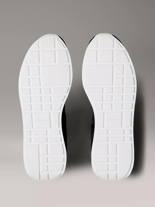 Calvin Klein Calvin Klein Erkek Düz Rahat Taban Bağlamalı CK Yazı Desenli Deri Siyah Sneaker YM0YM01361-01Q