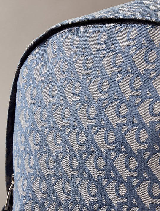 Calvin Klein Calvin Klein Erkek Fermuarlı Ön Cepli CK Monogram Logo Desenli Dizüstü Bilgisayar Bölmeli Gri Sırt Çantası LV04G3116G-K6B