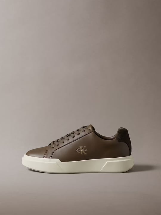 Calvin Klein Calvin Klein Erkek Hakiki Deri Kalın ve Hafif Tabanlı Desenli Süet Detaylı Logolu Kahverengi Sneaker HM0HM02298-0HQ