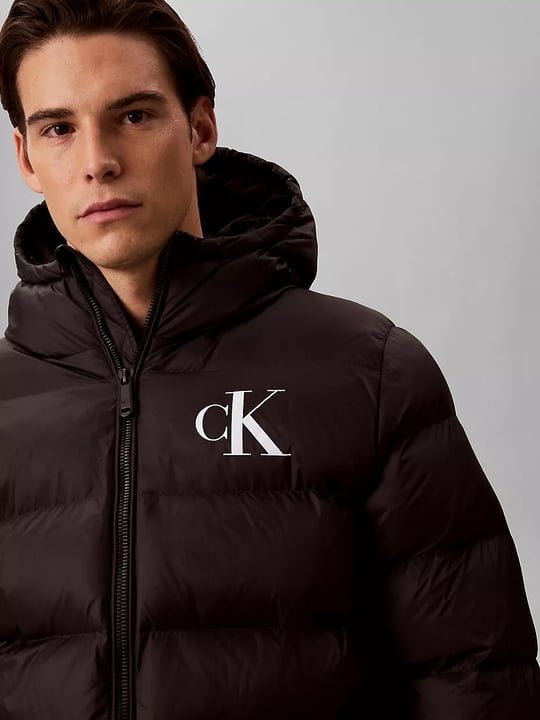 Calvin Klein Calvin Klein Erkek Kapitoneli Kapüşonlu Su Tutmayan ve Nefes Alabilen Kumaş Ördek Tüyü Dolgulu Siyah Mont LV04RG513G-UB1