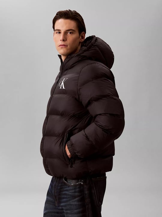 Calvin Klein Calvin Klein Erkek Kapitoneli Kapüşonlu Su Tutmayan ve Nefes Alabilen Kumaş Ördek Tüyü Dolgulu Siyah Mont LV04RG513G-UB1