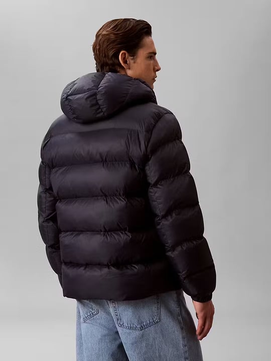 Calvin Klein Calvin Klein Erkek Kapitoneli Kapüşonlu Su Tutmayan ve Nefes Alabilen Kumaş Ördek Tüyü Dolgulu Lacivert Mont LV04RG513G-CEF