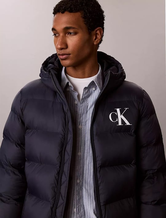 Calvin Klein Calvin Klein Erkek Kapitoneli Kapüşonlu Su Tutmayan ve Nefes Alabilen Kumaş Ördek Tüyü Dolgulu Lacivert Mont LV04RG513G-CEF