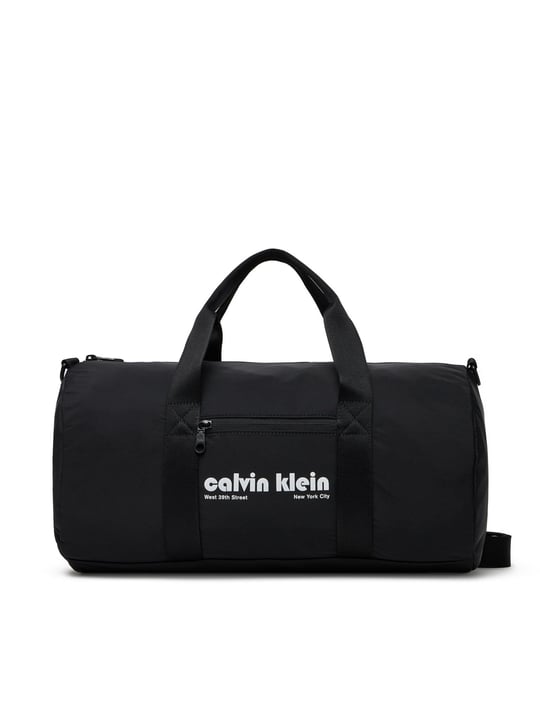 Calvin Klein Calvin Klein Erkek Logo Baskılı Fermuar Bölmeli Geniş İç Hacimli Siyah Spor Çanta LV04G3163G-UB1