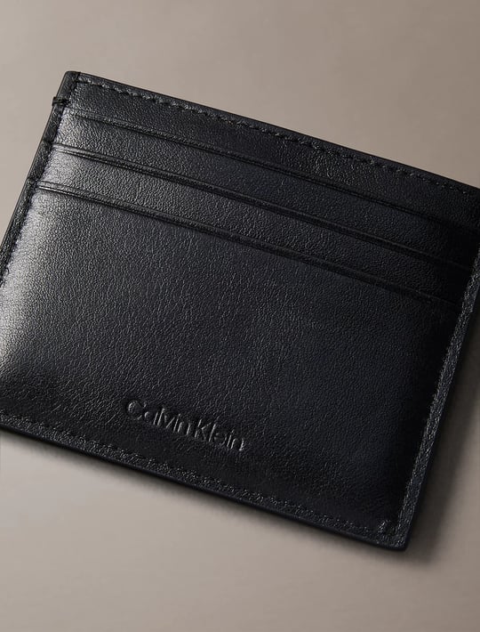 Calvin Klein Calvin Klein Erkek Logo Kabartmalı İçi Yün Detaylı Siyah Kartlık LV04D1363G-UB1