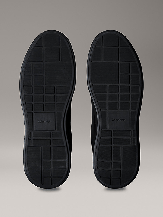 Calvin Klein Calvin Klein Erkek Logo Kabartmalı Düşük Bilekli %100 Deri Siyah Sneaker YM0YM01344-0GJ