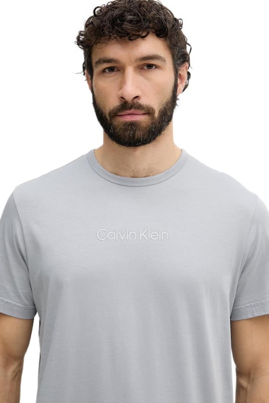 Calvin Klein Calvin Klein Erkek Normal Kalıp İki Parçalı Pamuklu Gri Pijama Takımı LV00NM2900-3IL