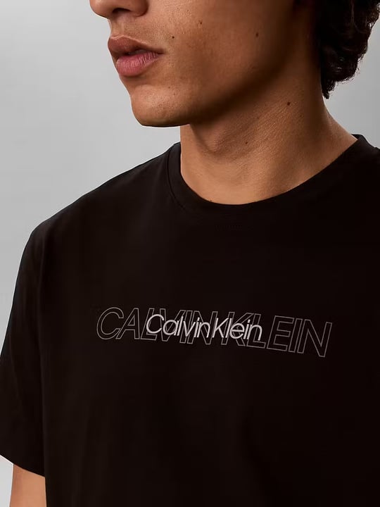 Calvin Klein Calvin Klein Erkek Pamuklu Bisiklet Yaka Kısa Kollu Siyah T-Shirt LV04LH802G-UB1