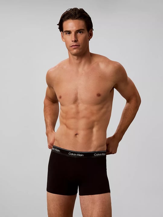 Calvin Klein Calvin Klein Erkek Pamuklu Slim Fit Beli Elastik Bantlı 3'lü Kırmızı Boxer LV00NB4575-4O4