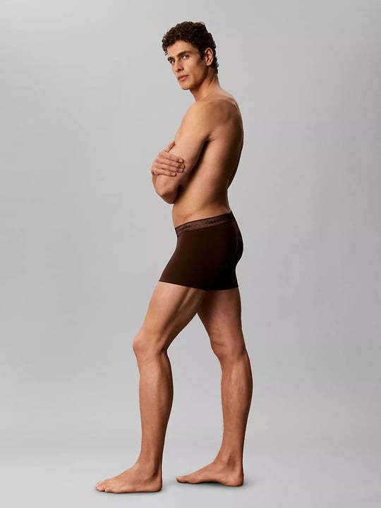 Calvin Klein Calvin Klein Erkek Pamuklu Slim Fit Beli Elastik Bantlı 3'lü Siyah-Kahverengi-Krem Boxer LV00NB4575-NGM
