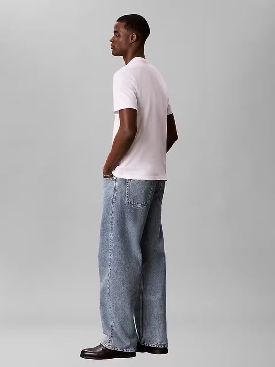 Calvin Klein Calvin Klein Erkek Pamuklu Bisiklet Yaka Kısa Kollu Beyaz T-Shirt LV04LH802G-YAF