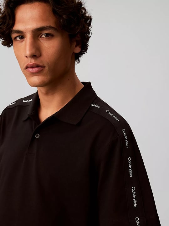 Calvin Klein Calvin Klein Erkek Regular Fit %100 Pamuklu Düğmeli Polo Yaka Logo Bantlı Kısa Kollu Siyah Polo Yaka T-Shirt LV04RH202G-UB1