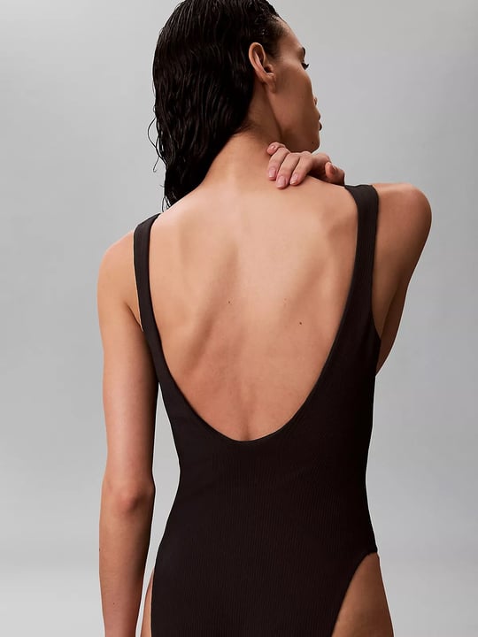 Calvin Klein Calvin Klein Kadın Dokulu Kumaş Askılı Sırtı Açık Siyah Mayo LV00Q61142-UB1