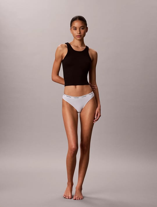 Calvin Klein Calvin Klein Kadın Esnek Pamuklu Logo Bantlı Düşük Bel Üçlü Paket Siyah-Beyaz Külot LV00QD5207-GG2