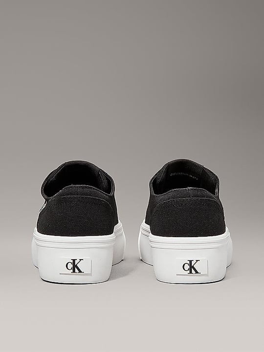 Calvin Klein Calvin Klein Kadın Kalın ve Düz Tabanlı Yuvarlak Burunlu Deri Siyah Sneaker YW0YW01763-0GM