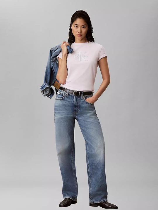 Calvin Klein Calvin Klein Kadın Normal Kalıp CK Logo Baskılı Yuvarlak Yakalı Kısa Kollu Pembe T-Shirt LV047H800G-3FS