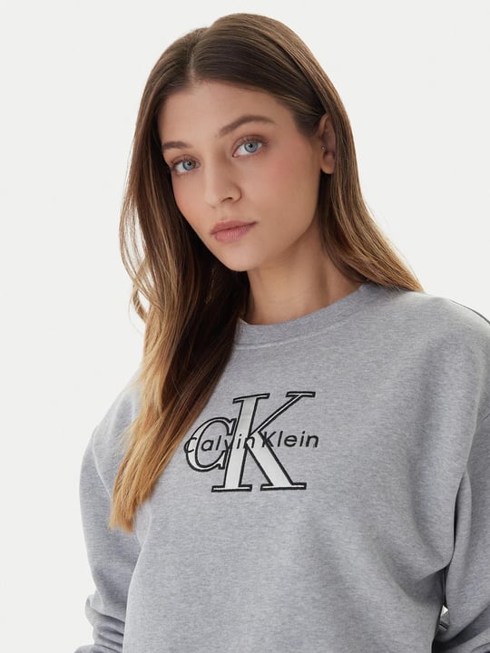 Calvin Klein Calvin Klein Kadın Normal Kalıp Pamuklu Logo İşlemeli Uzun Kollu Gri Sweatshirt LV047E825G-P79