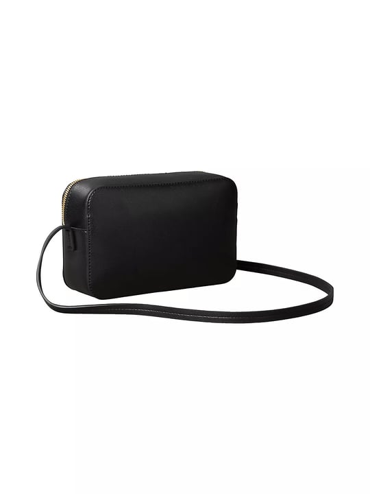 Calvin Klein Calvin Klein Kadın Parlak Deri Fermuar Kapama Ayarlanabilir Askı CK Yazı Desen Siyah Çanta LV04F3276G-332