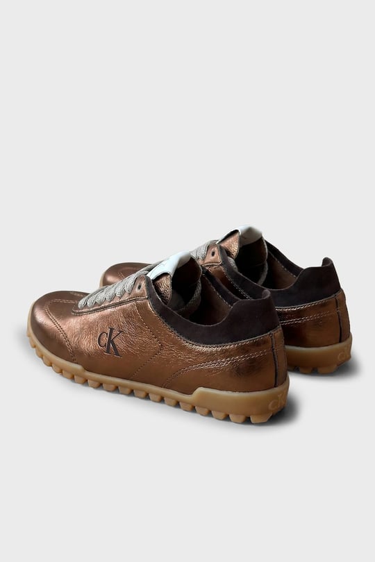 Calvin Klein Calvin Klein Kadın Parlak Folyo Kaplama Deri Monogram Logolu Yedek Bağcıklı Kahverengi Sneaker HW0HW03305-02N