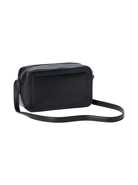 Calvin Klein Calvin Klein Kadın Parlak CK Logolu Fermuarlı Ayarlanabilir Omuz Askılı Siyah Çanta LV04F3220G-3L2