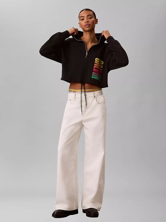 Calvin Klein Calvin Klein Kadın Rahat Kalıp Yarım Fermuarlı Kapüşonlu Uzun Kollu Crop Siyah Sweatshirt LV047G291G-UB1