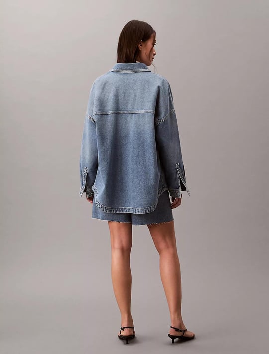 Calvin Klein Calvin Klein Kadın Rahat Kesim Düşük Omuzlu Uzun Kollu Denim Mavi Gömlek LV047E753G-3NS