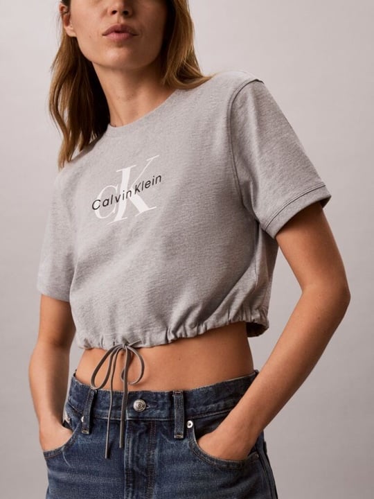 Calvin Klein Calvin Klein Kadın Rahat Kesim Esnek Pamuklu Örme KumaşCK Logo Detaylı Kısa Kollu Crop Gri T-Shirt LV047G288G-P79